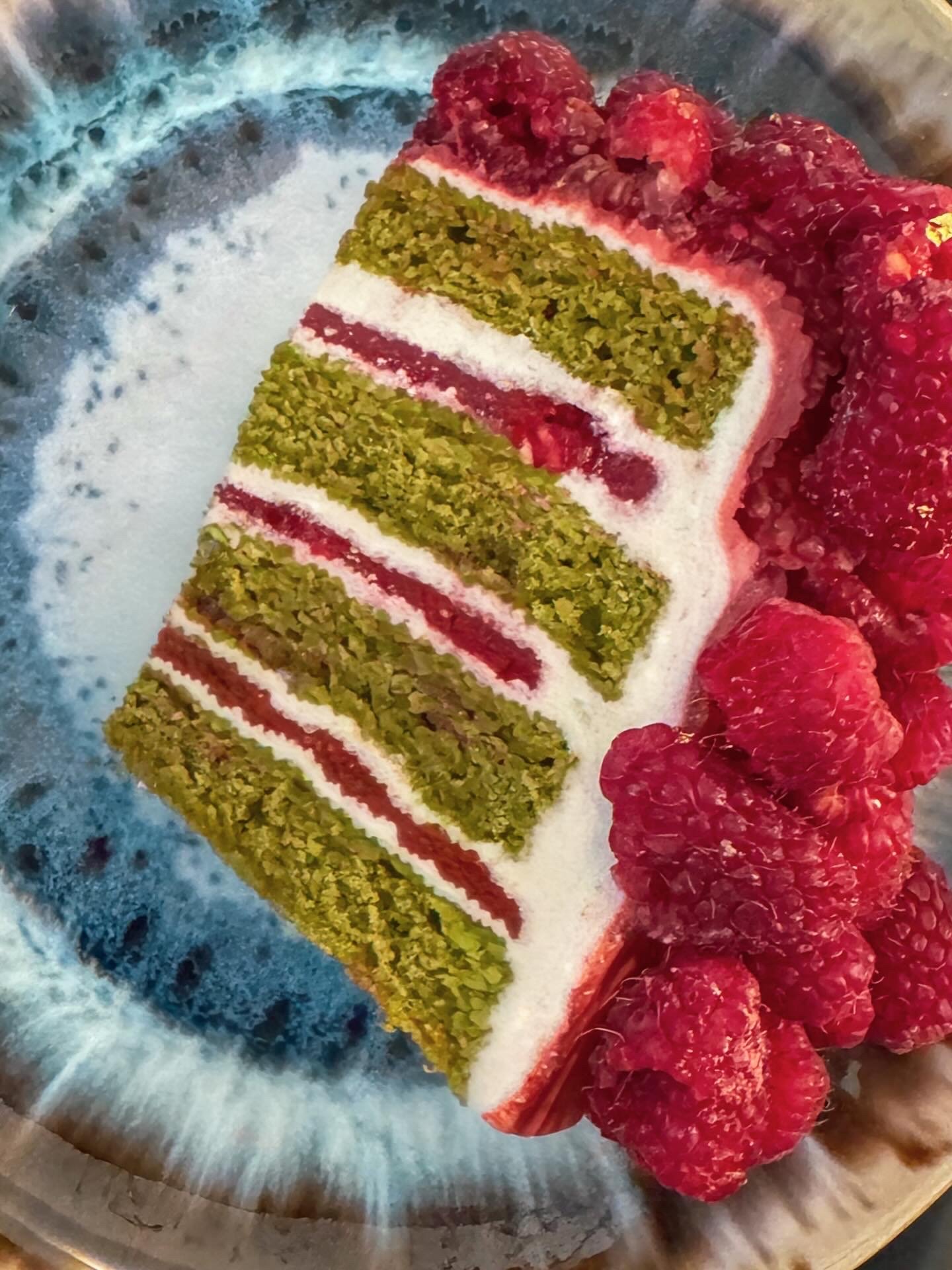  [cakes] 
