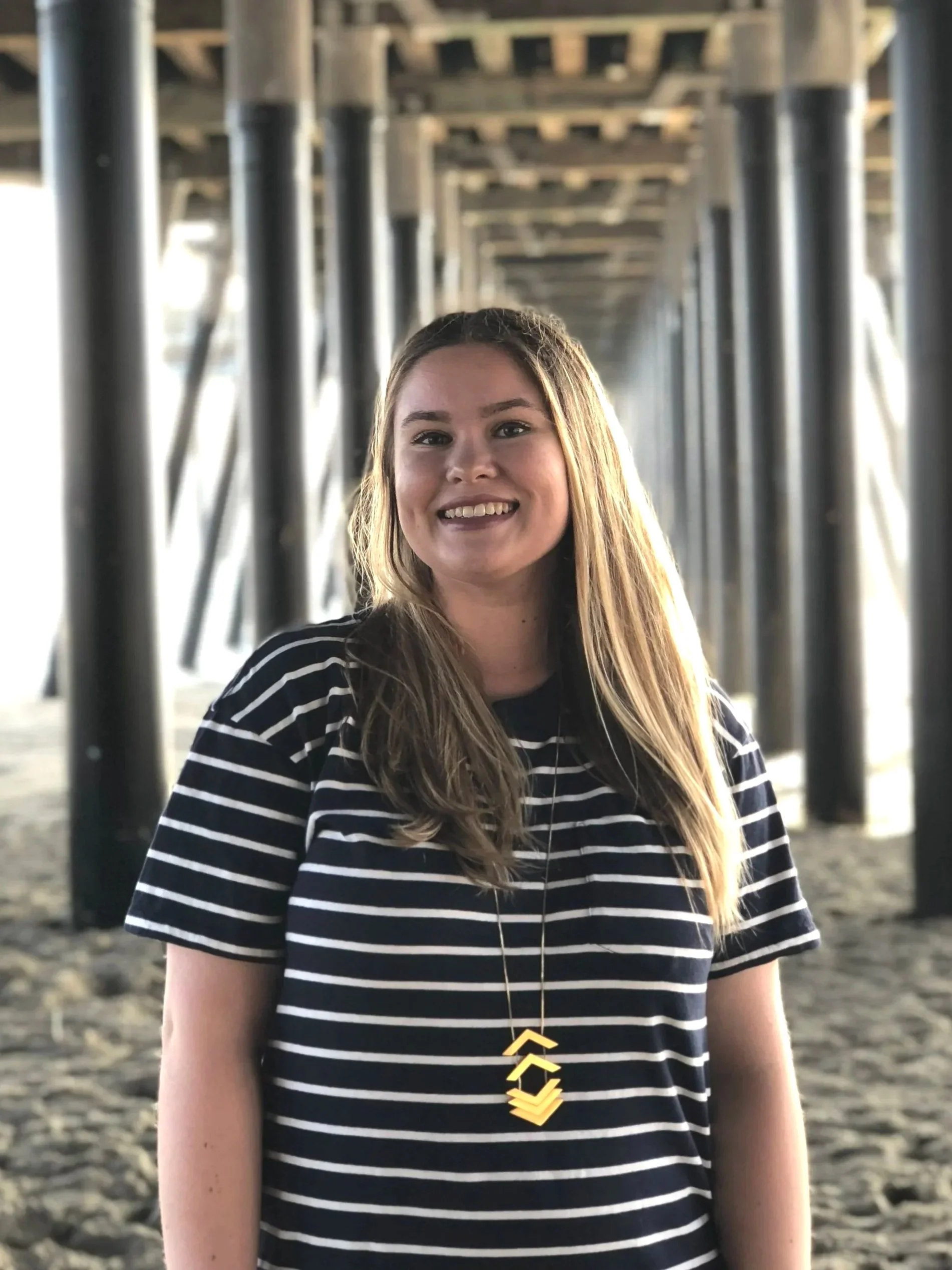Dr. Julia Rogers, PhD who is a icensed clinical psychologist in the Bay Area specializing in high-functioning anxiety, burnout, and emotional exhaustion in high-achieving teens, adults, and families across the Bay Area