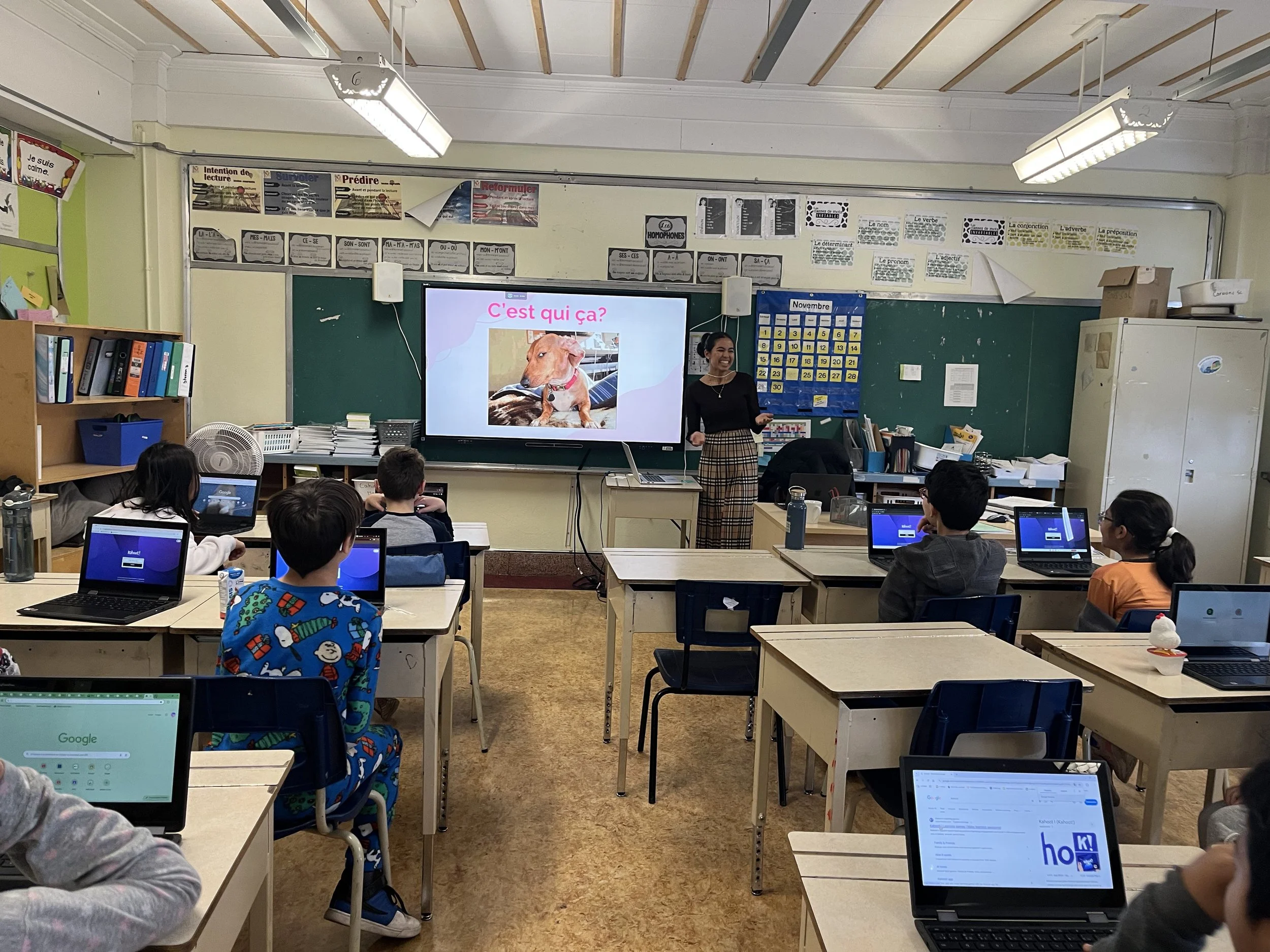 November 20th, 2025 — École des Berges de Lachine (12:30pm)
An engaging session introducing elementary school students to puberty and menstrual health through interactive discussions, fostering curiosity, comfort, and confidence in understanding thei