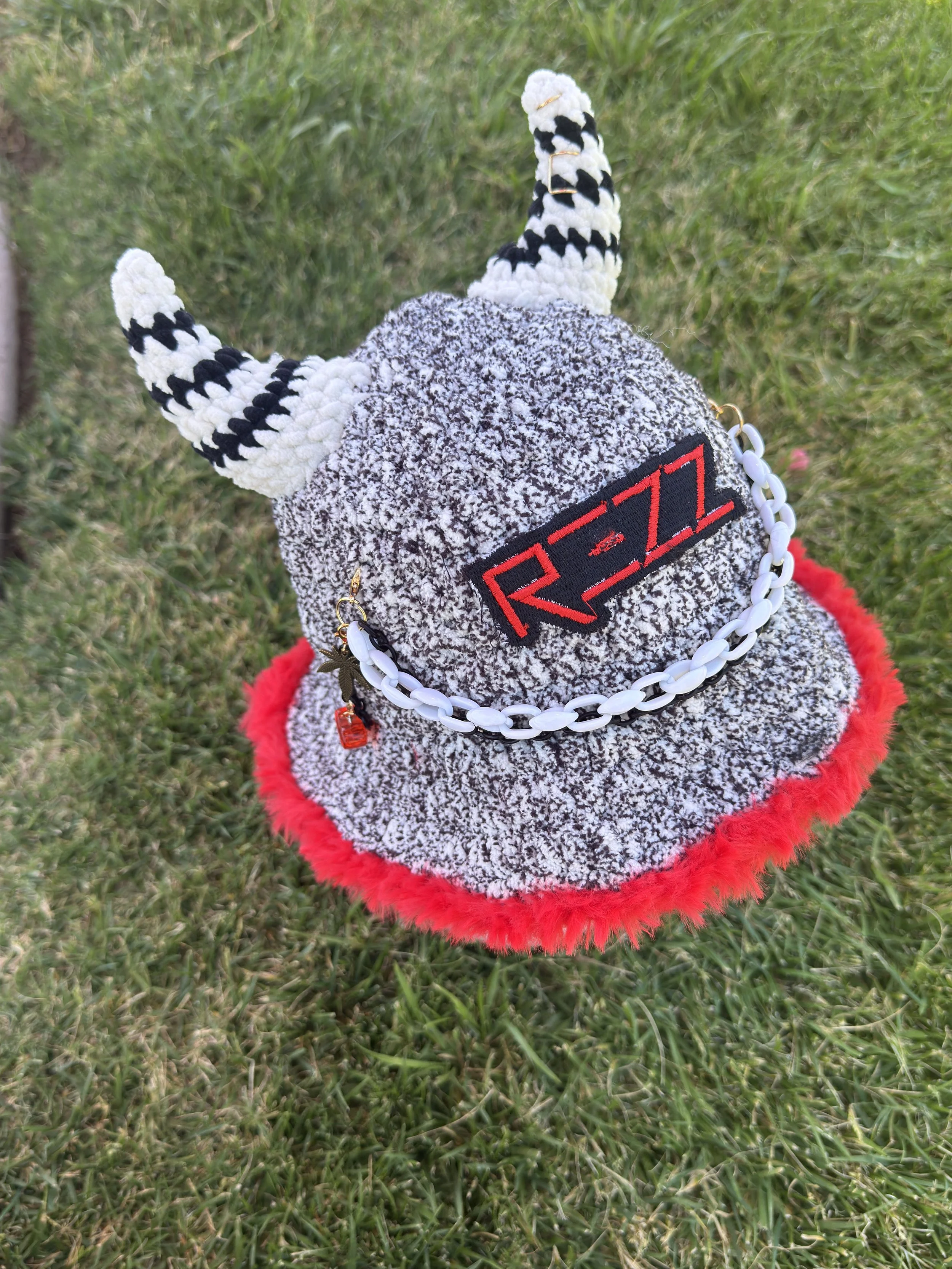 Rezz bucket hat