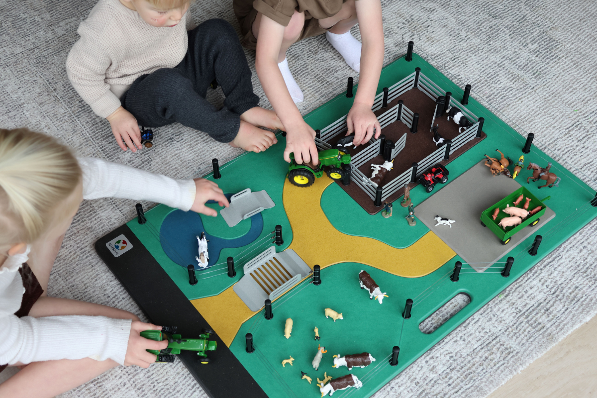 Farm-3D-PlayBoard-Play2.png