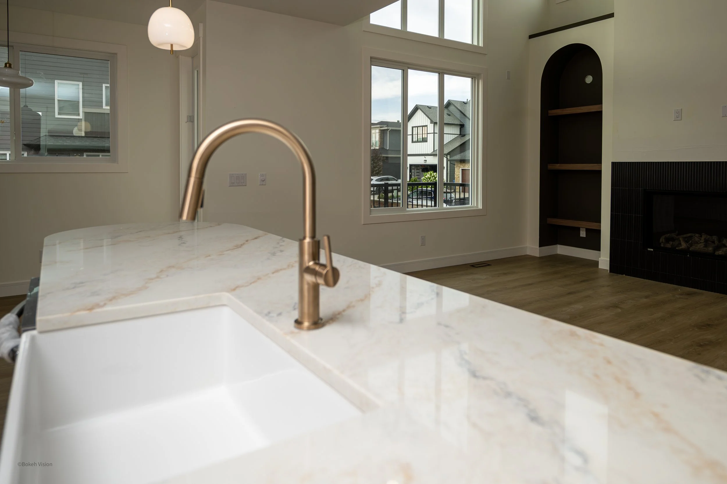 59 Walcrest View SE-3.jpg