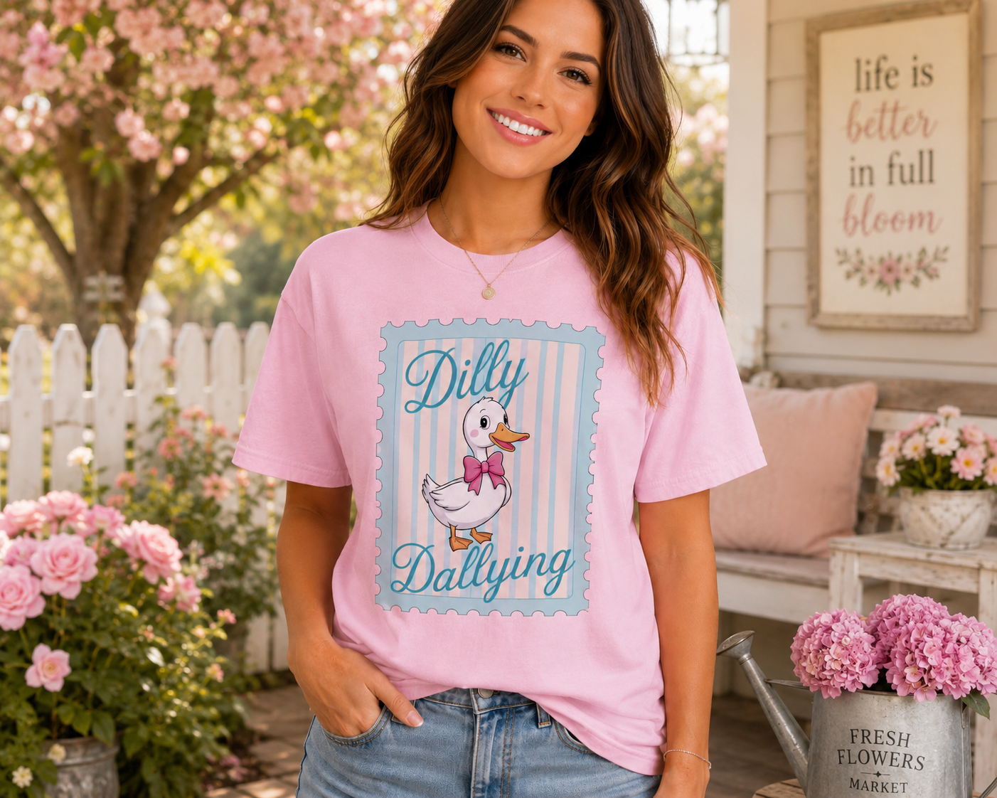 Dilly Dallying Goose Graphic Tee