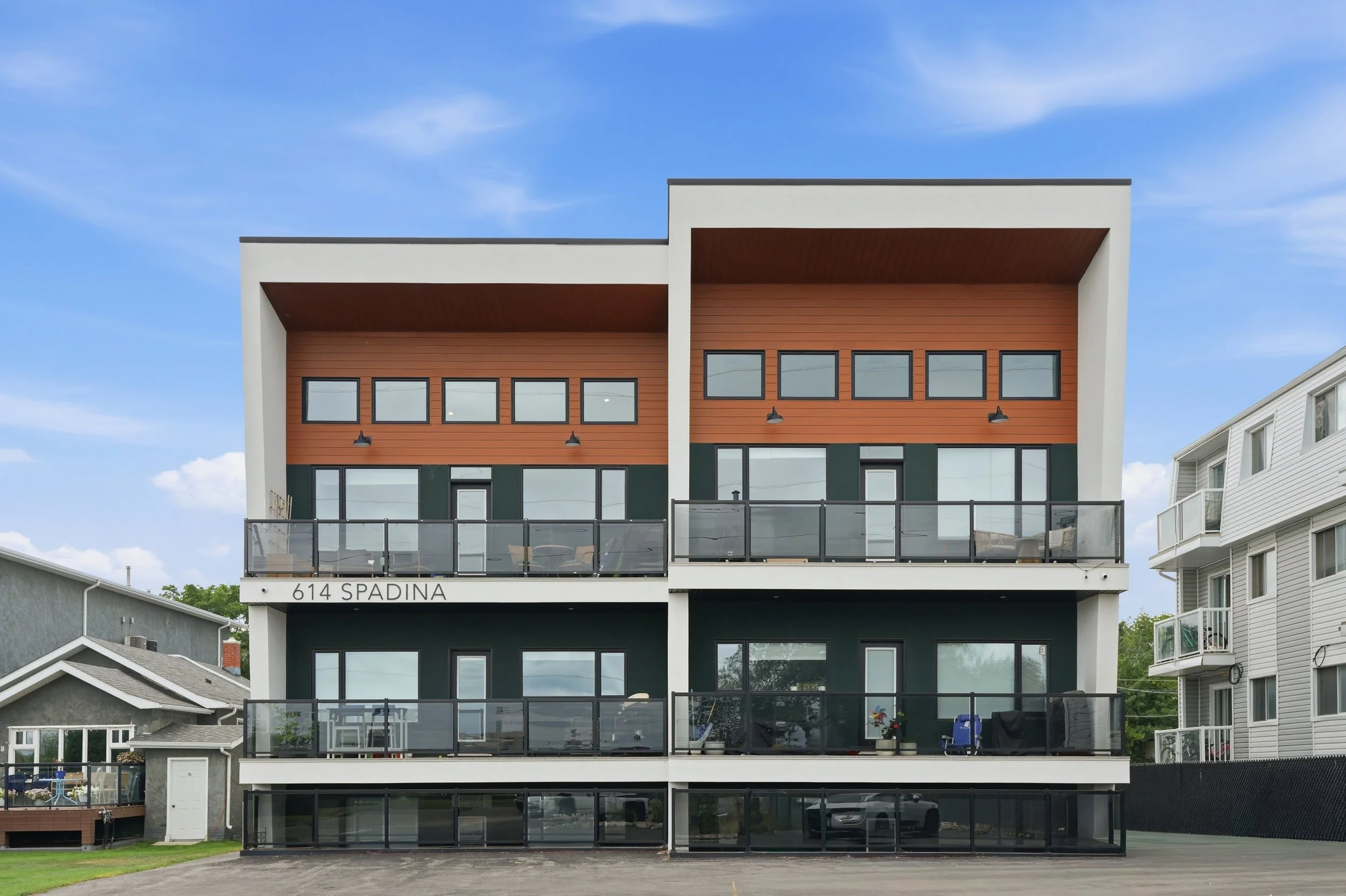 614 Spadina Cres W (1 of 37).jpg