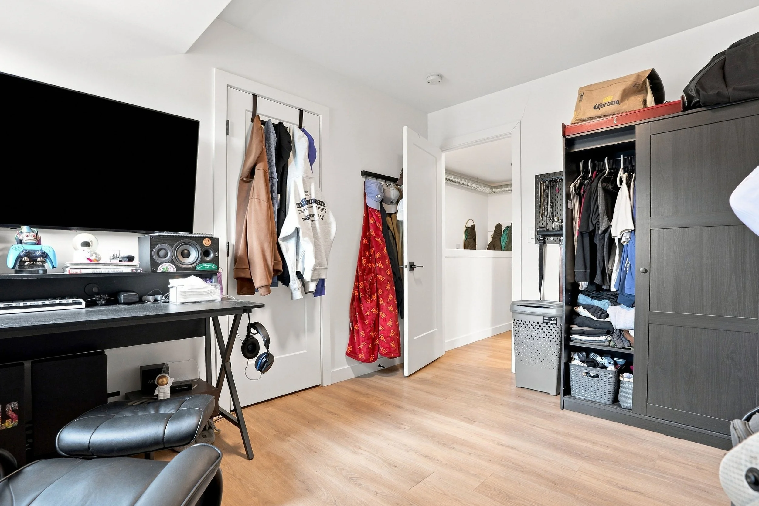 614 Spadina Cres W (32 of 37).jpg