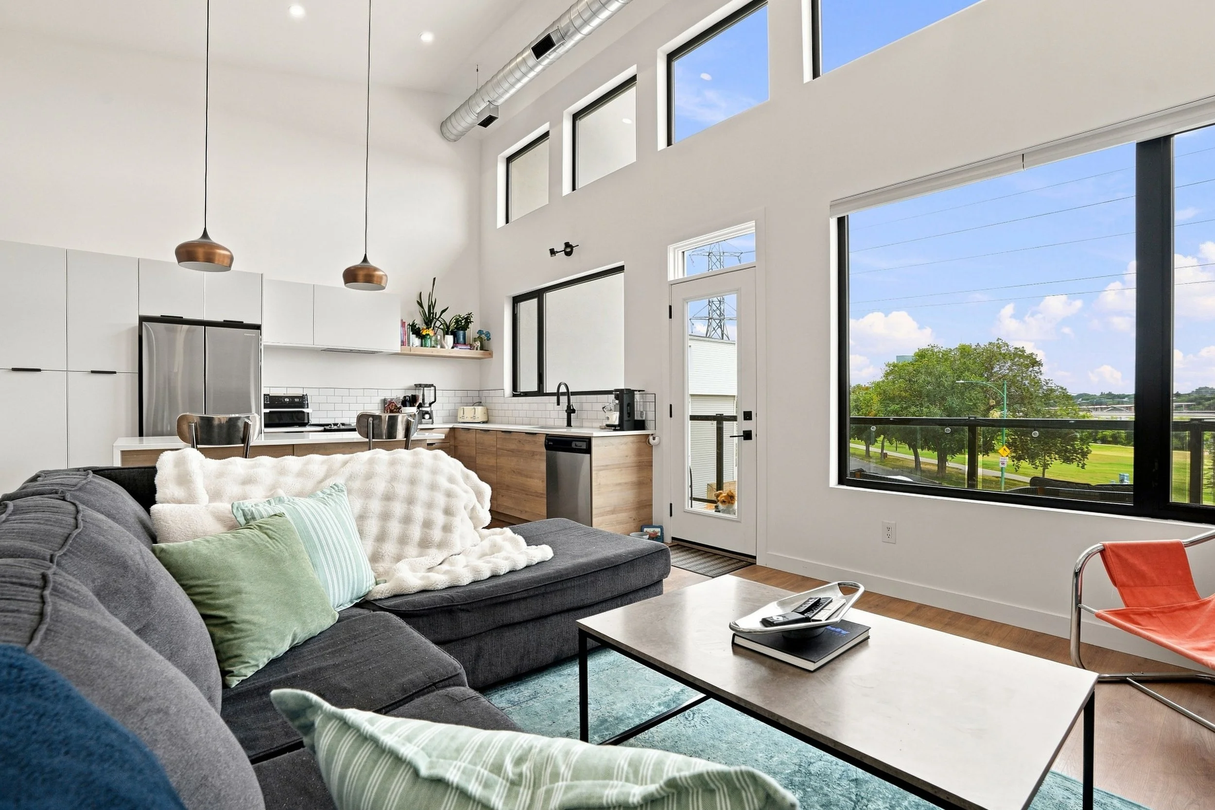614 Spadina Cres W (19 of 37).jpg