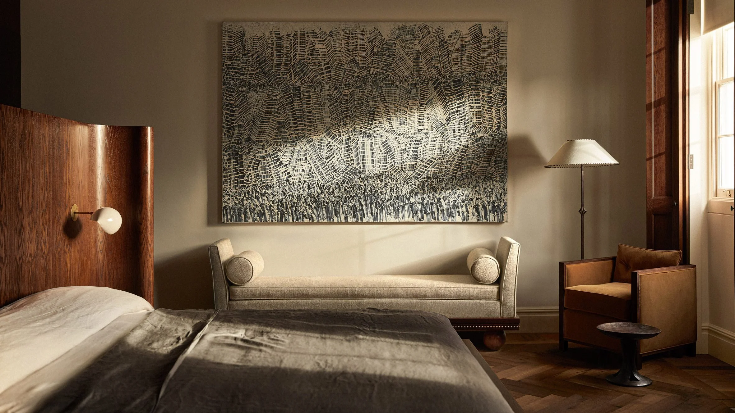 How to Hang Art