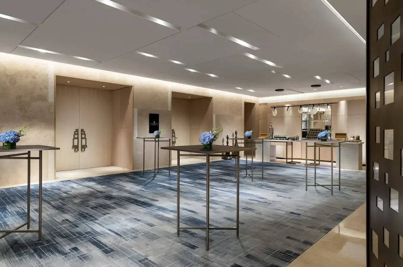 creative-dialog-four-seasons-Bengaluru-wayfinding-8.webp