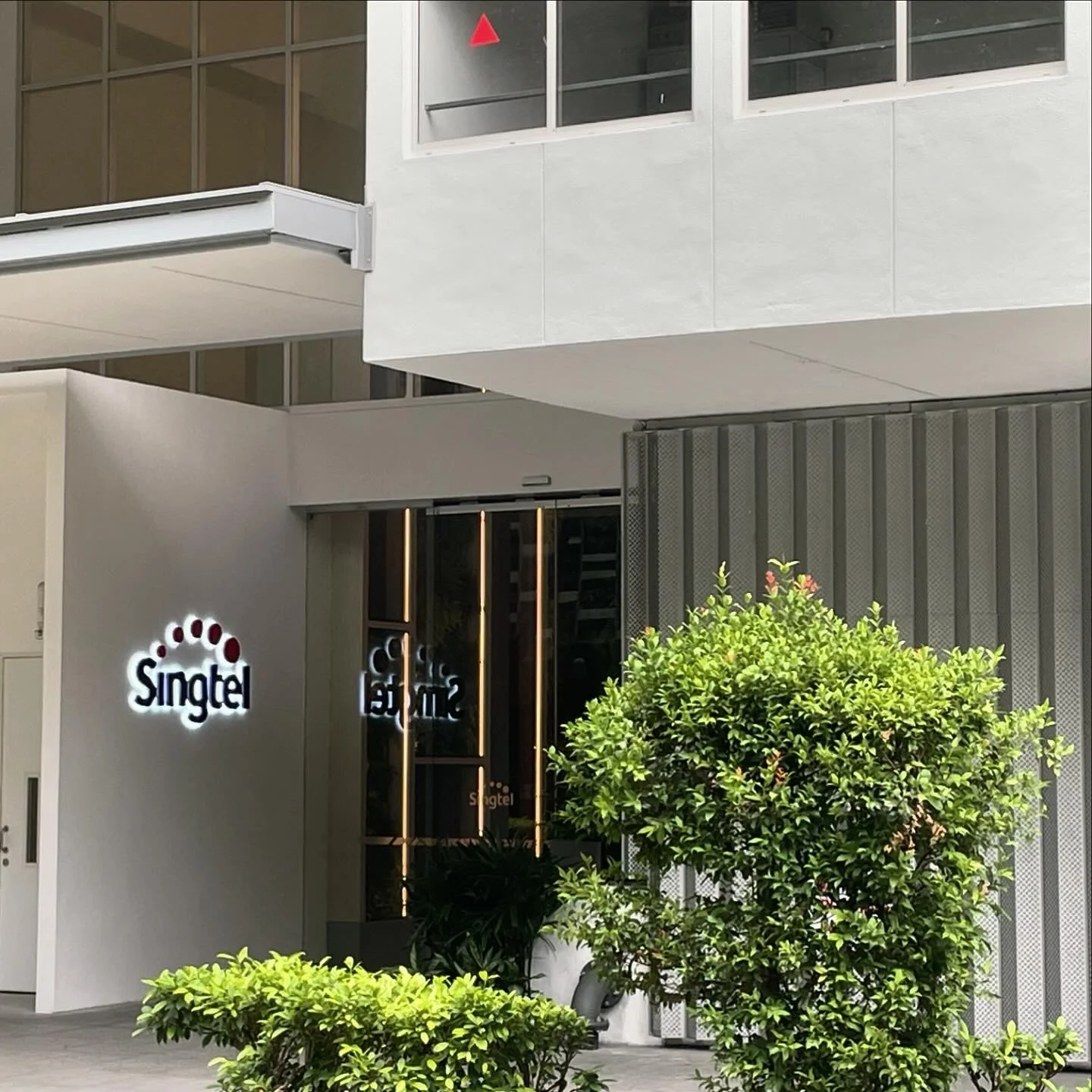 Creative-Dialog-Asia-EGD-Wayfinding-Signtel-Singapore-5.jpg