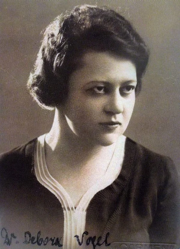 Debora Fogel