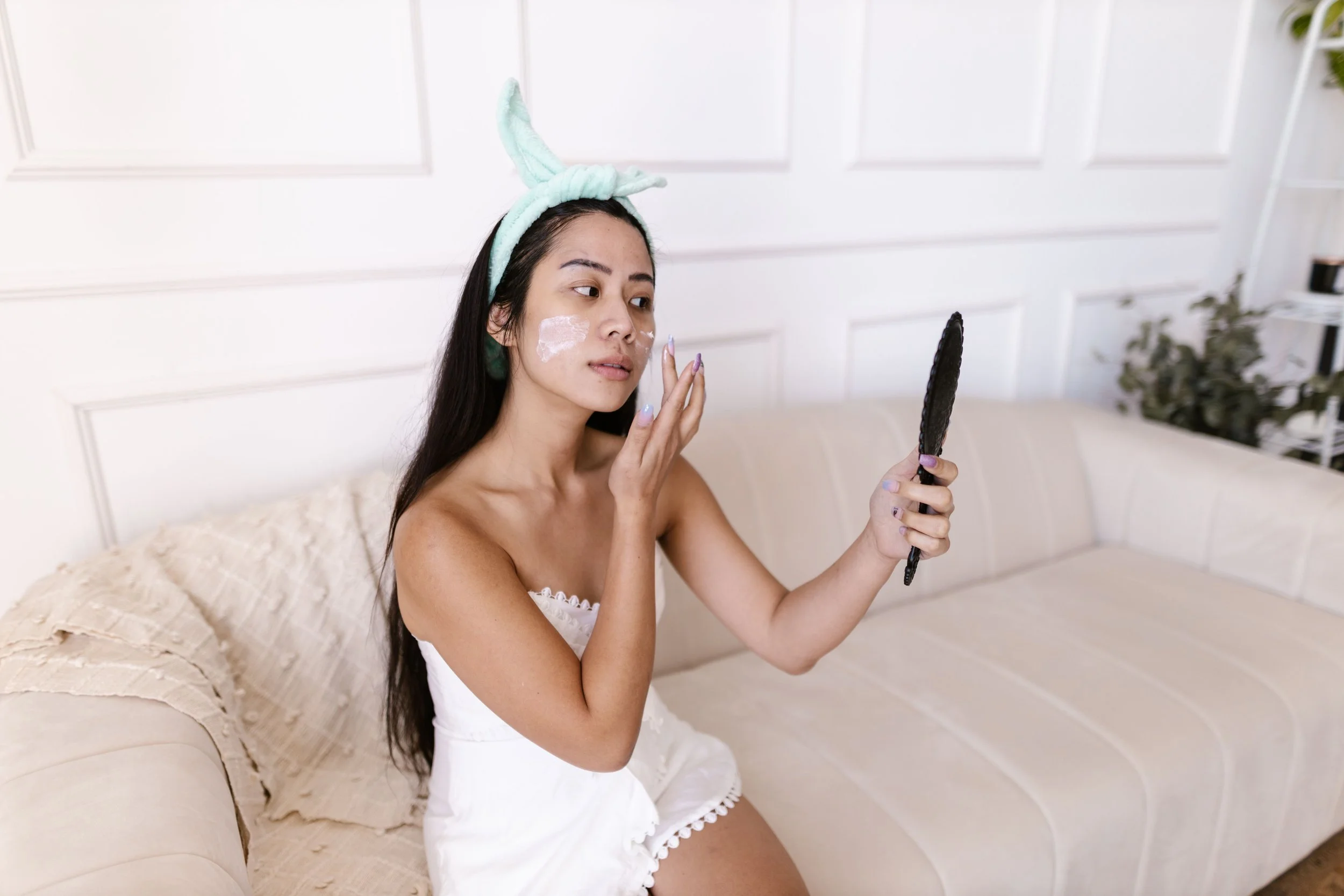Is There A "Right" Age To Start Aesthetic Treatments?