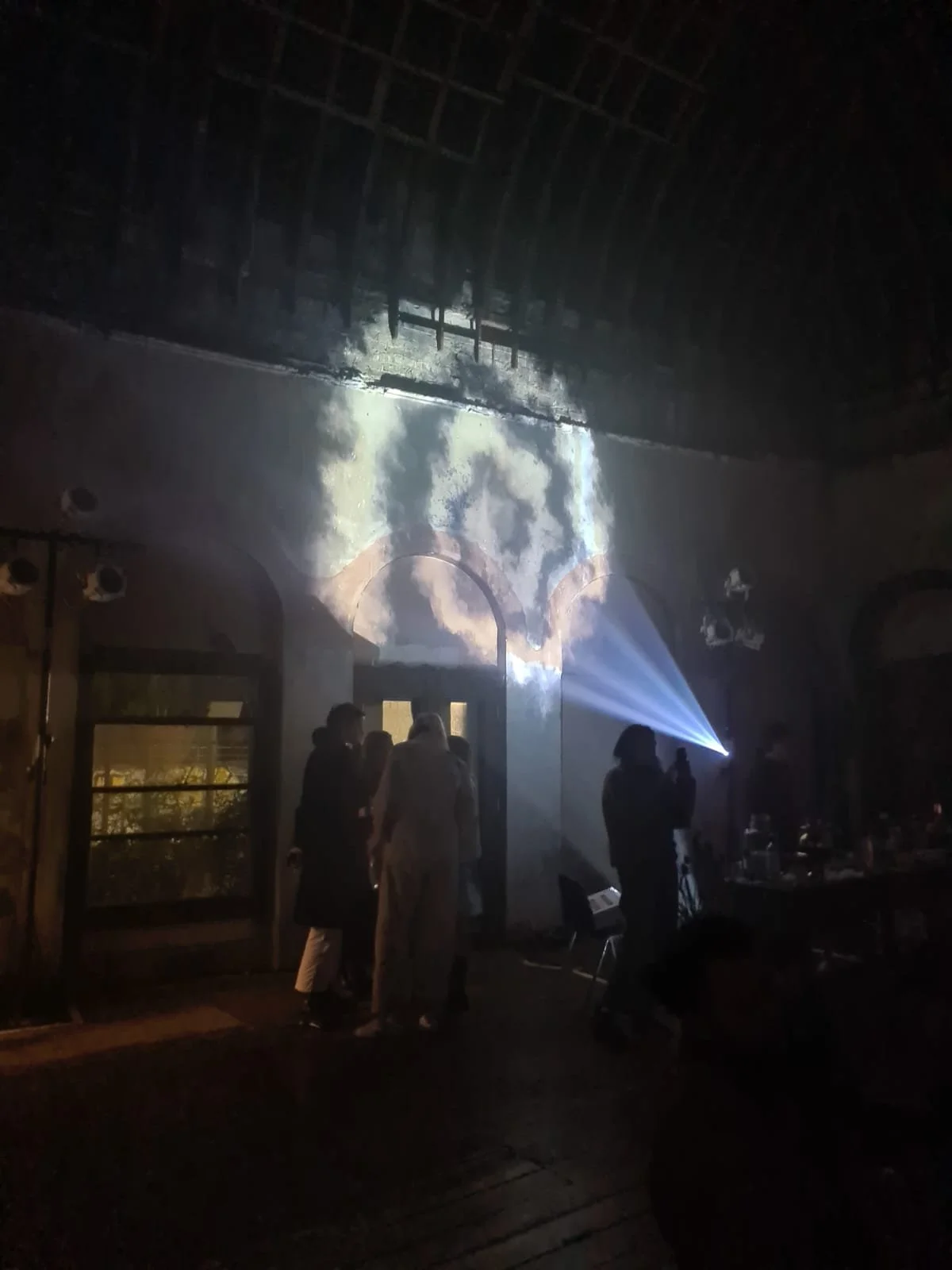 Cloud bath with artists Holobiont & musicians Laura Misch & Slow Moon (2023)