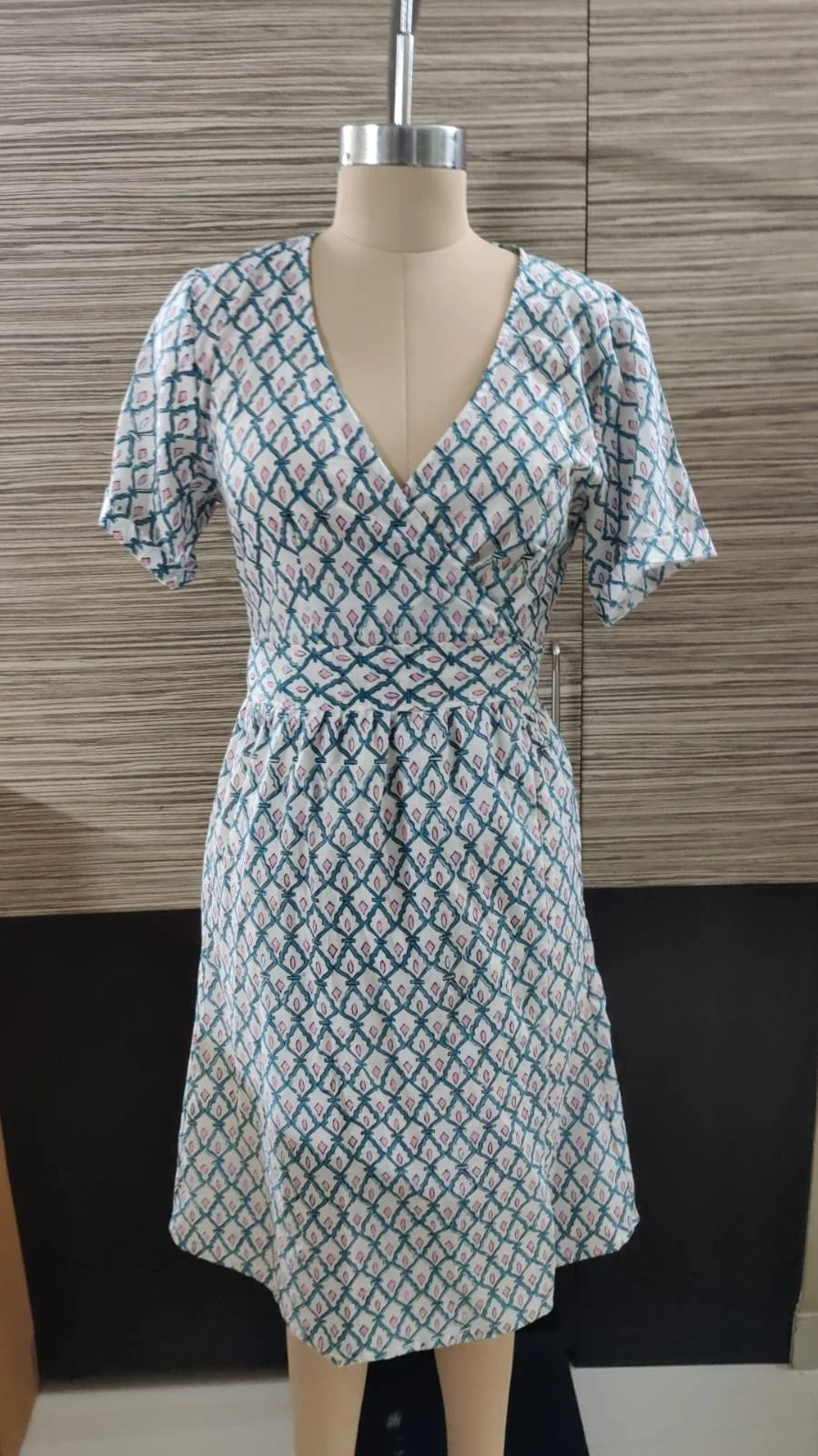 Robe fabriquée en Inde issue d’un processus complet de production textile
