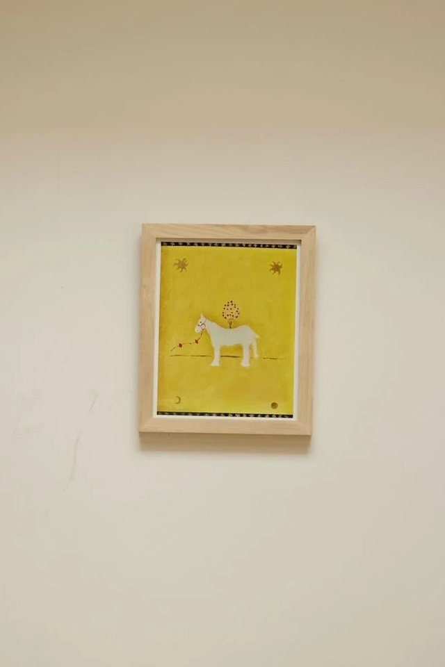 The White Horse and the Red String of Fate