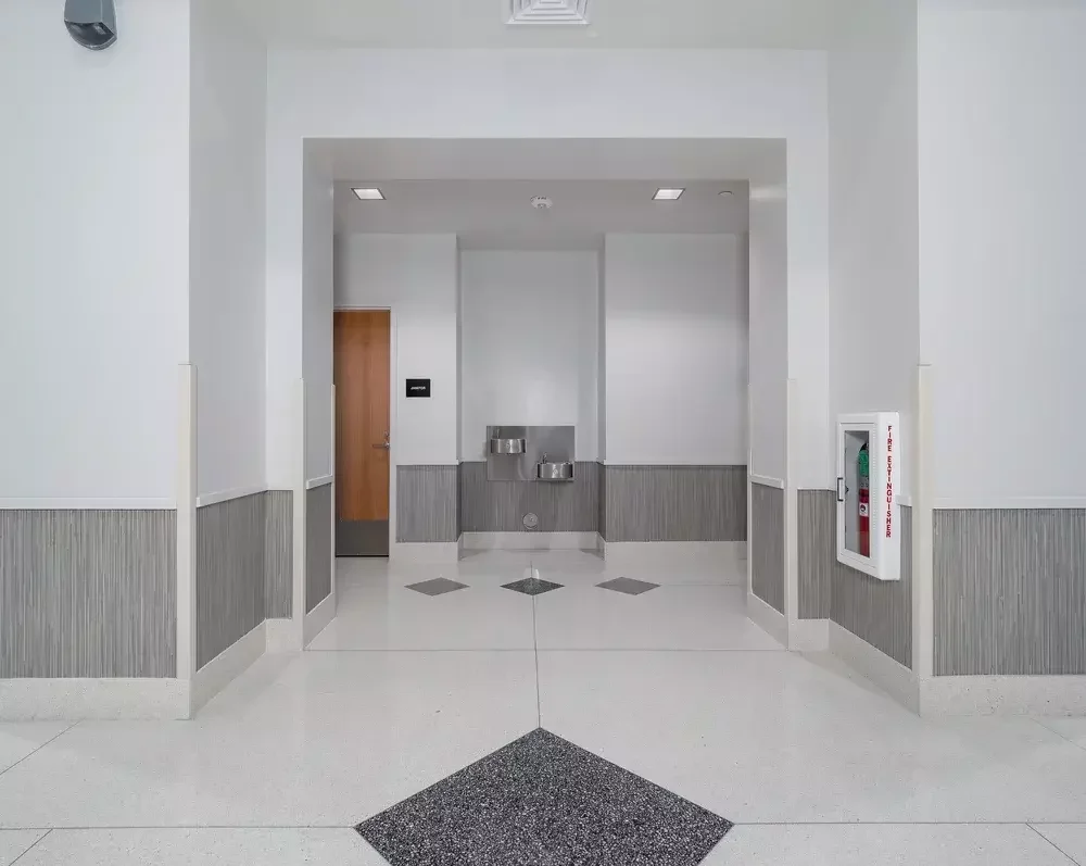 SantaMariaDMVInterior-10.webp