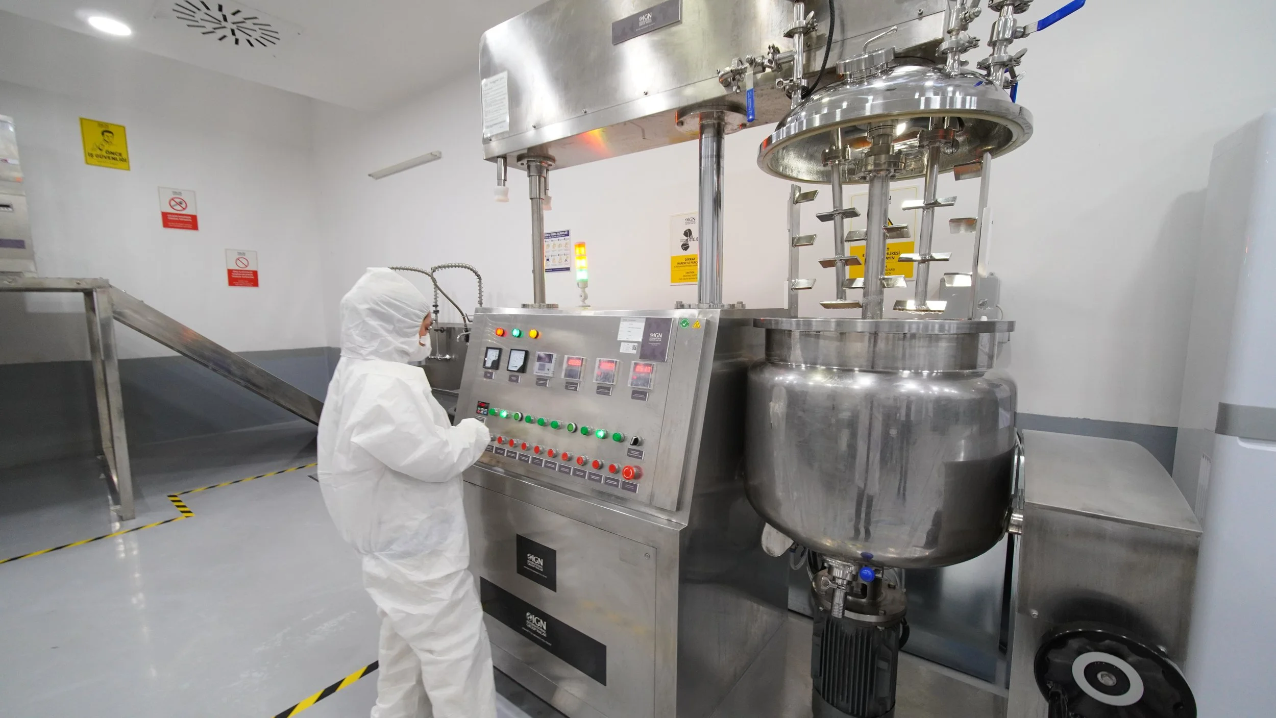 International Group Nacar kozmetik bulk üretim ve emülsiyon kazanı | International Group Nacar bulk cosmetics compounding and manufacturing tanks Turkey