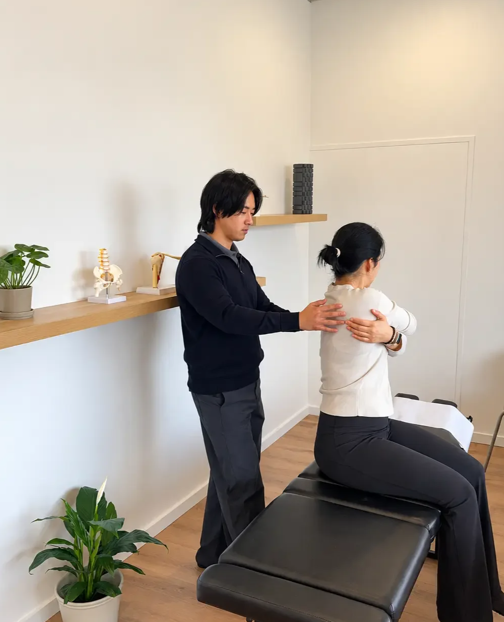 safe-for-females-sports-chiropractic-clinic