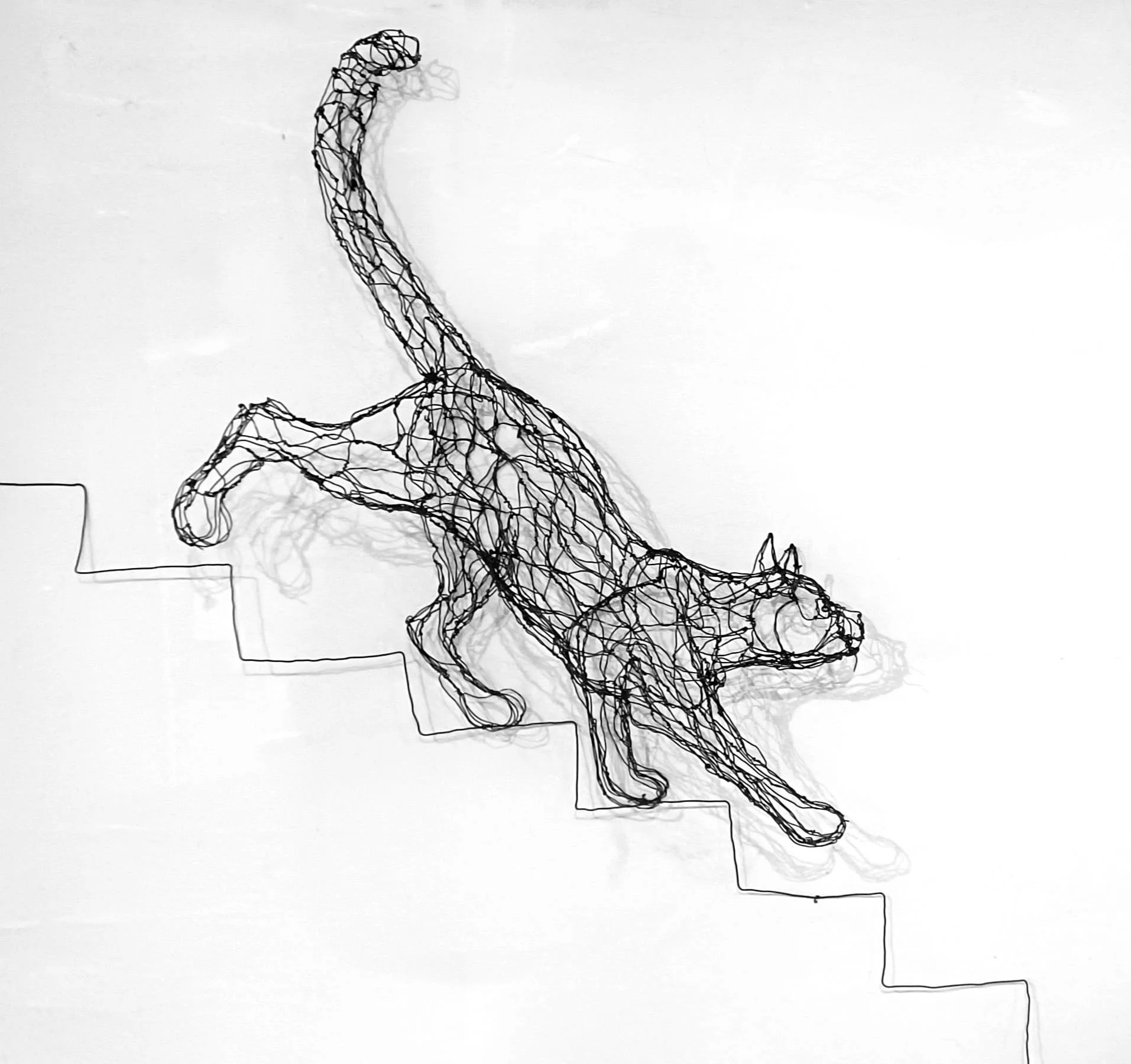 sculpture-chat-escalier-fil-de-fer.jpg