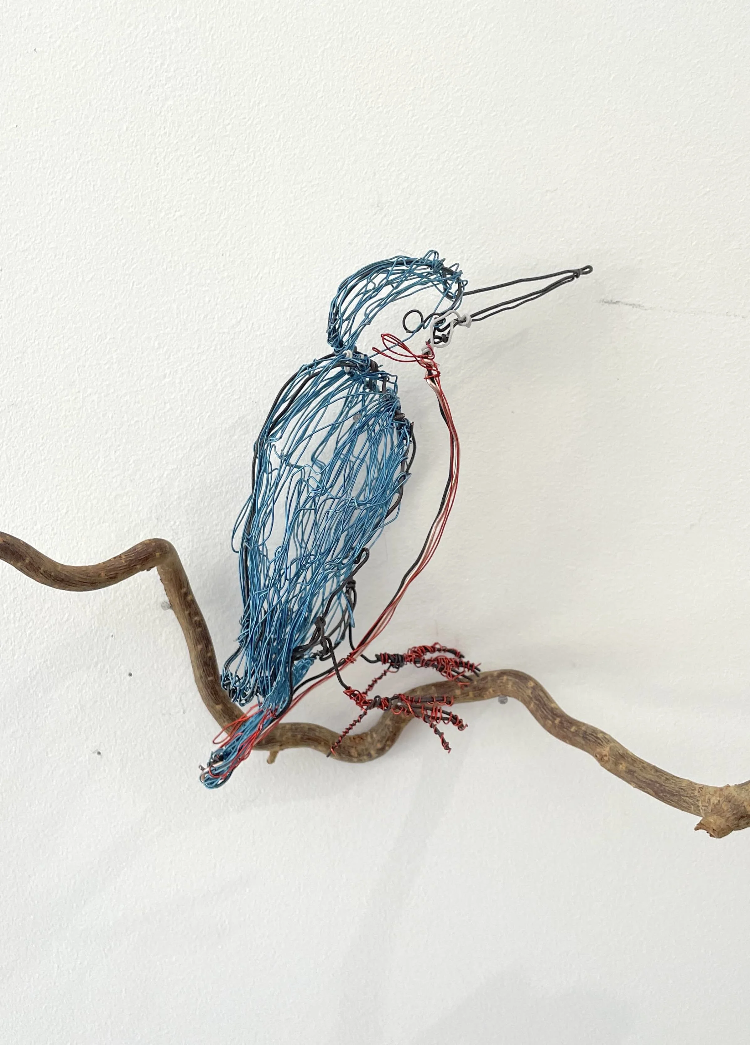 sculpture-oiseau-martin-pecheur-fil-de-fer.jpeg