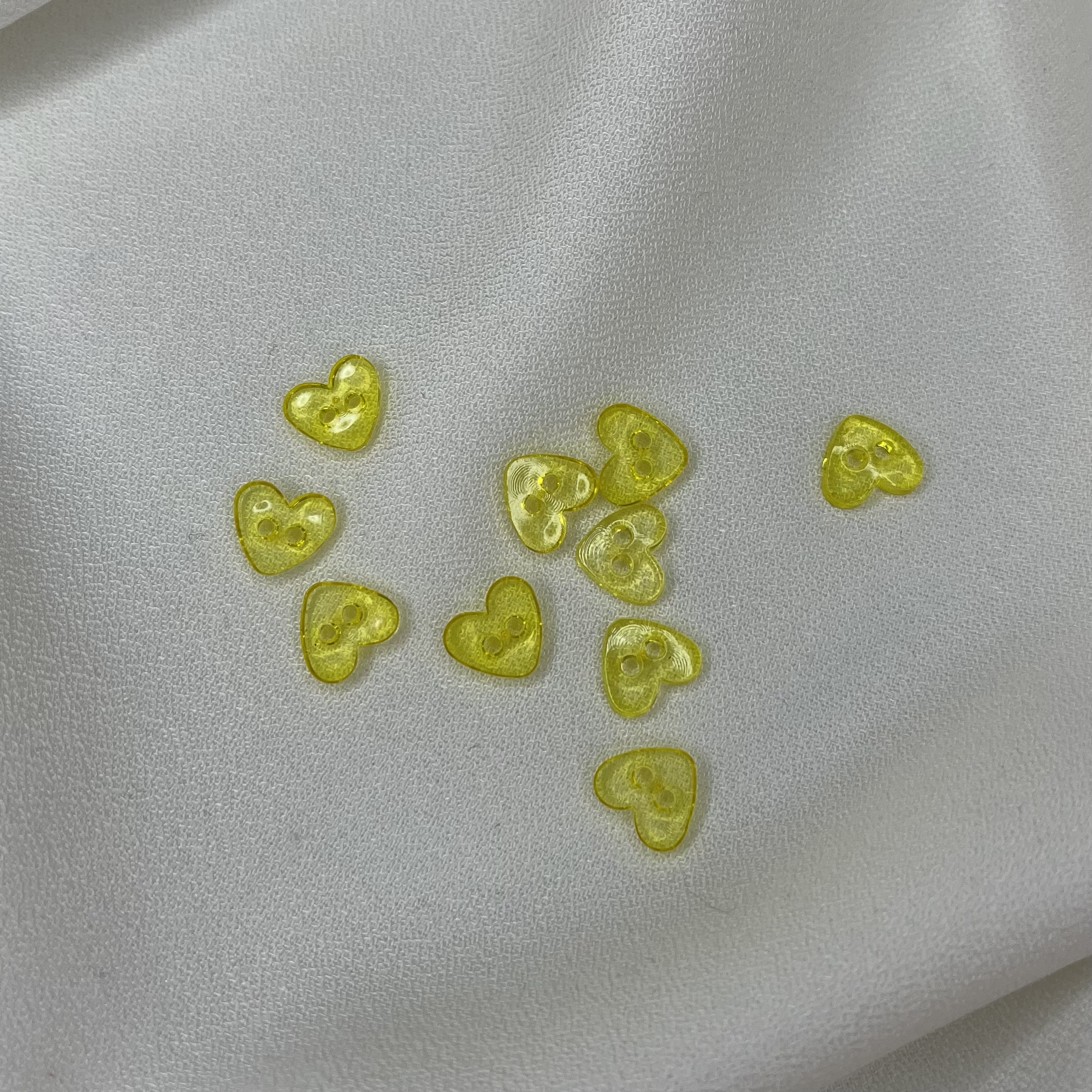 coeur-jaune.png