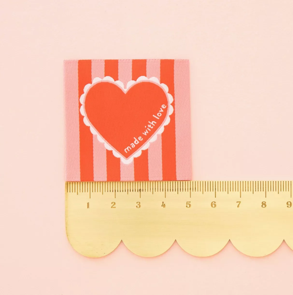 etiquette-coeur-made-with-love-sarah-hearts-2.webp