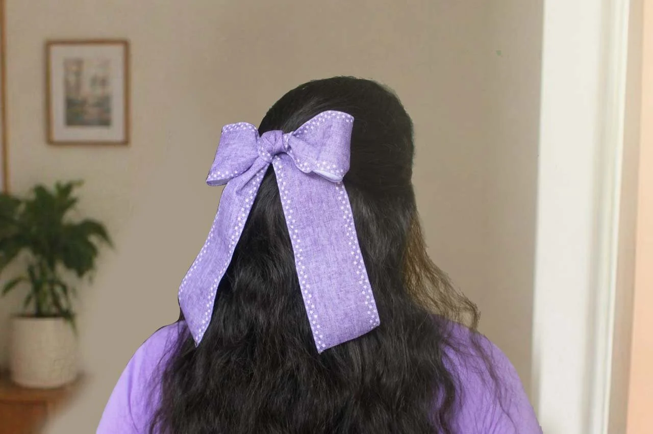 Lavender classic bow.jpg