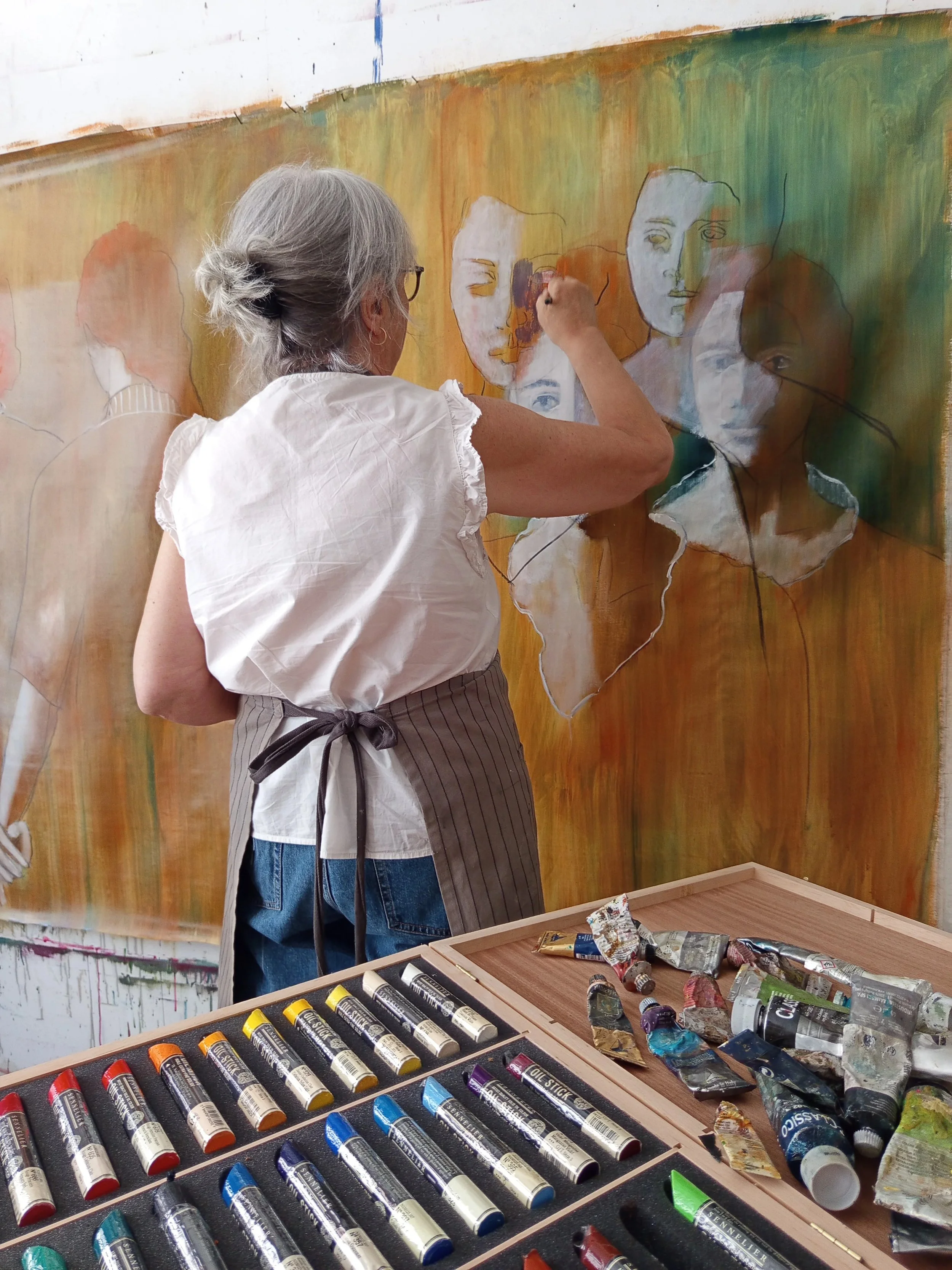 The Painter on the Side Street