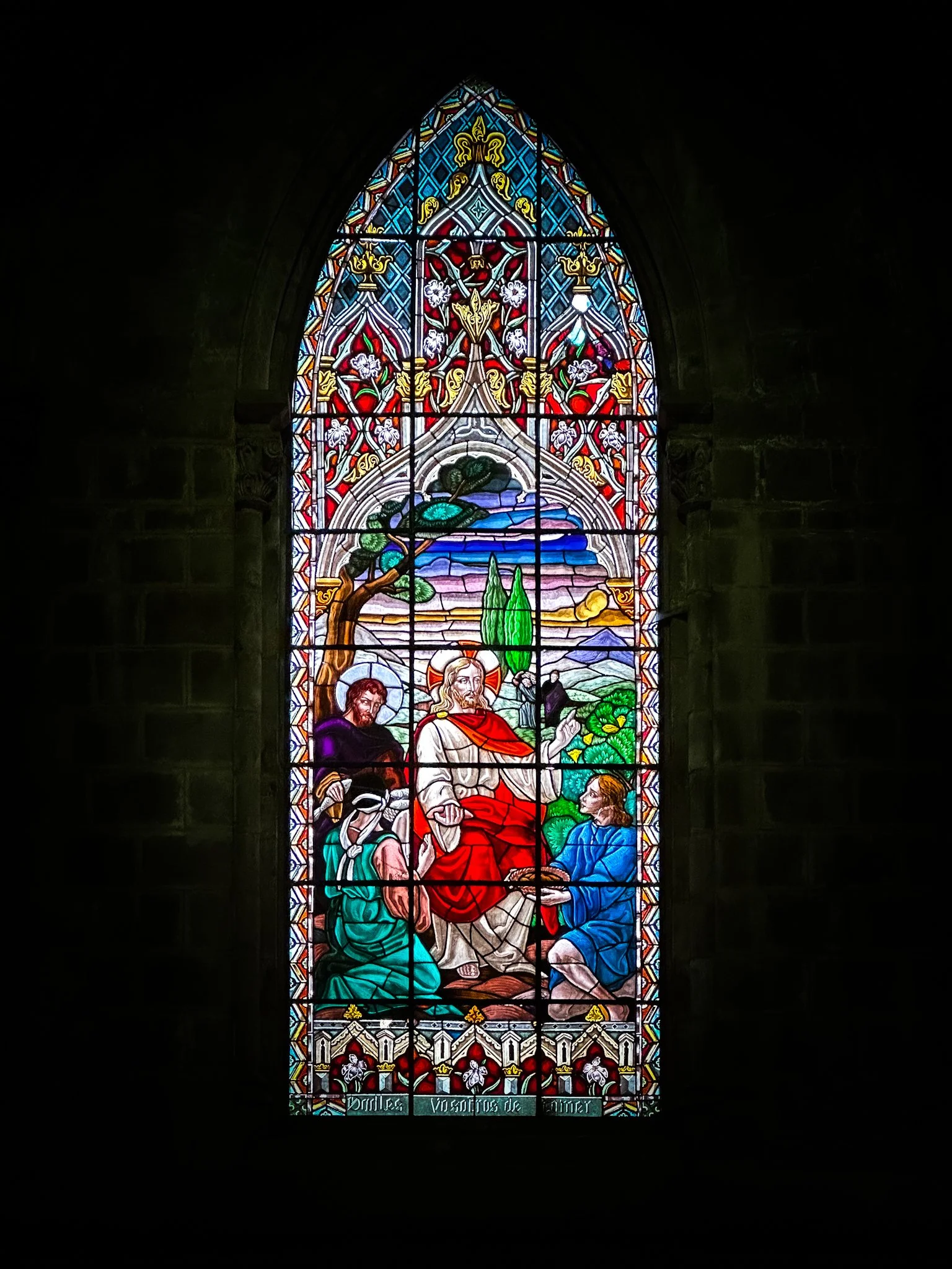 Stained glass inside Basílica del Voto Nacional, Quito