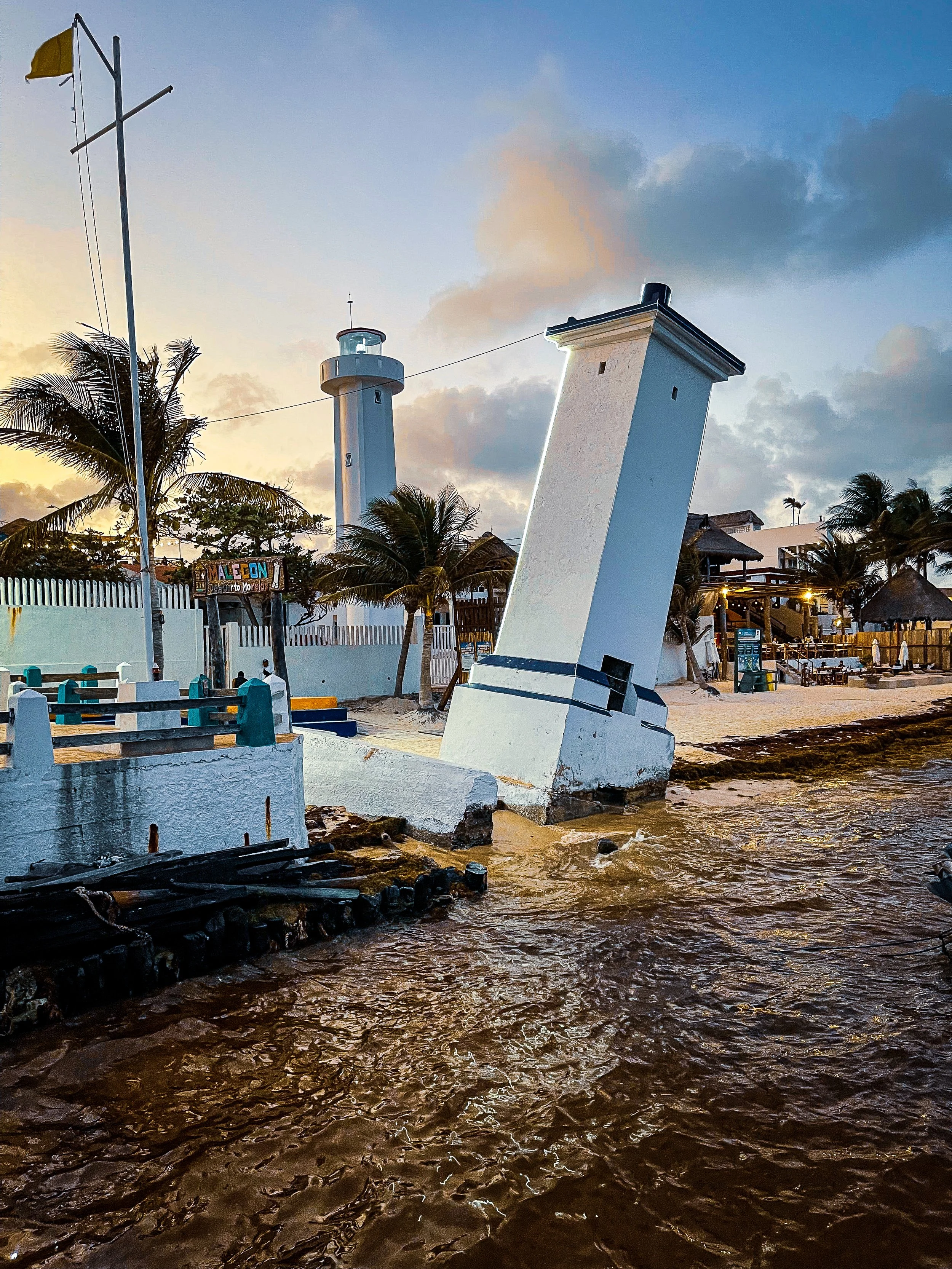 Puerto Morelos Lighthouse