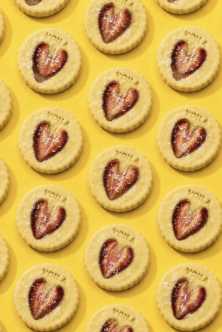 Voilà Concept: galletas para perros en Barcelona — galletas naturales y artesanales con fresa 
y coco, recién hechas cada día en Gràcia