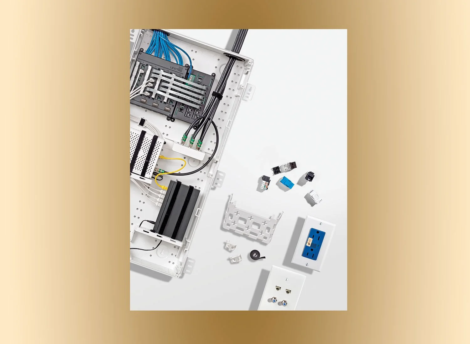 Leviton Manufacturing L-400 Catalog Section Opener - Network Solutions