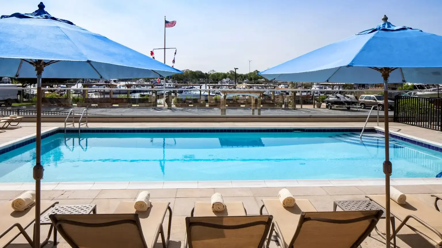 Hyatt-Place-Long-Island-East-End-P091-Outdoor-Pool.16x9.webp