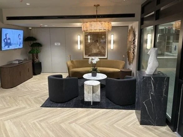 image406+-+Lobby-Reception.jpg