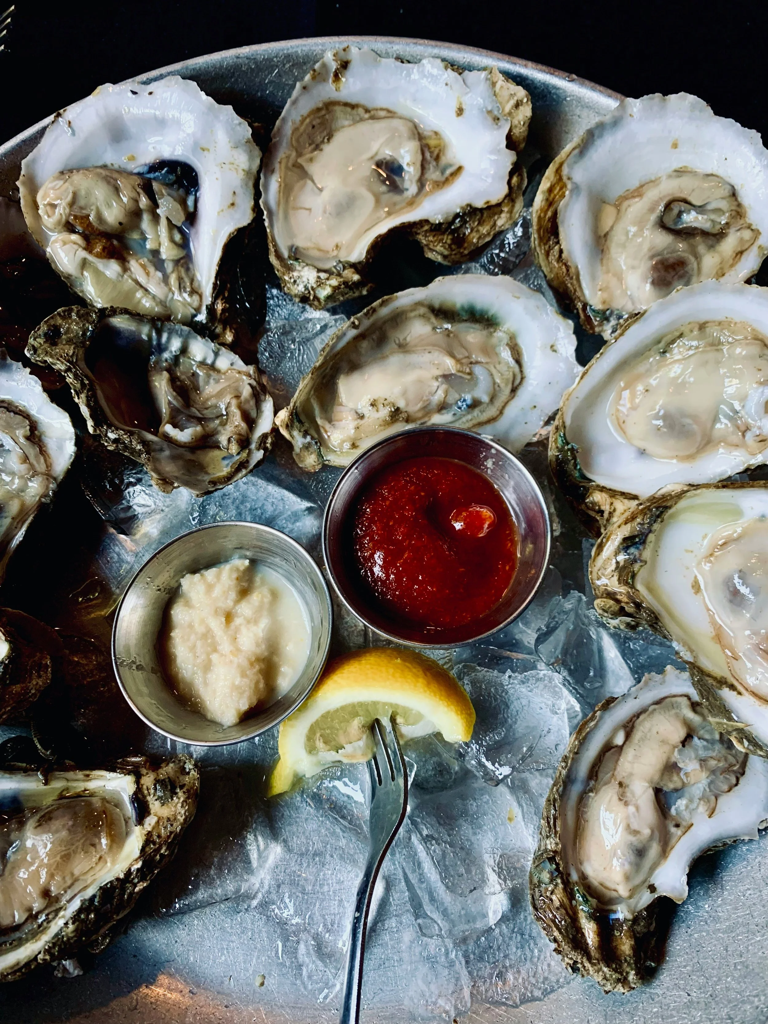 Lincoln Tavern $1 Oysters and $1 Shrimp