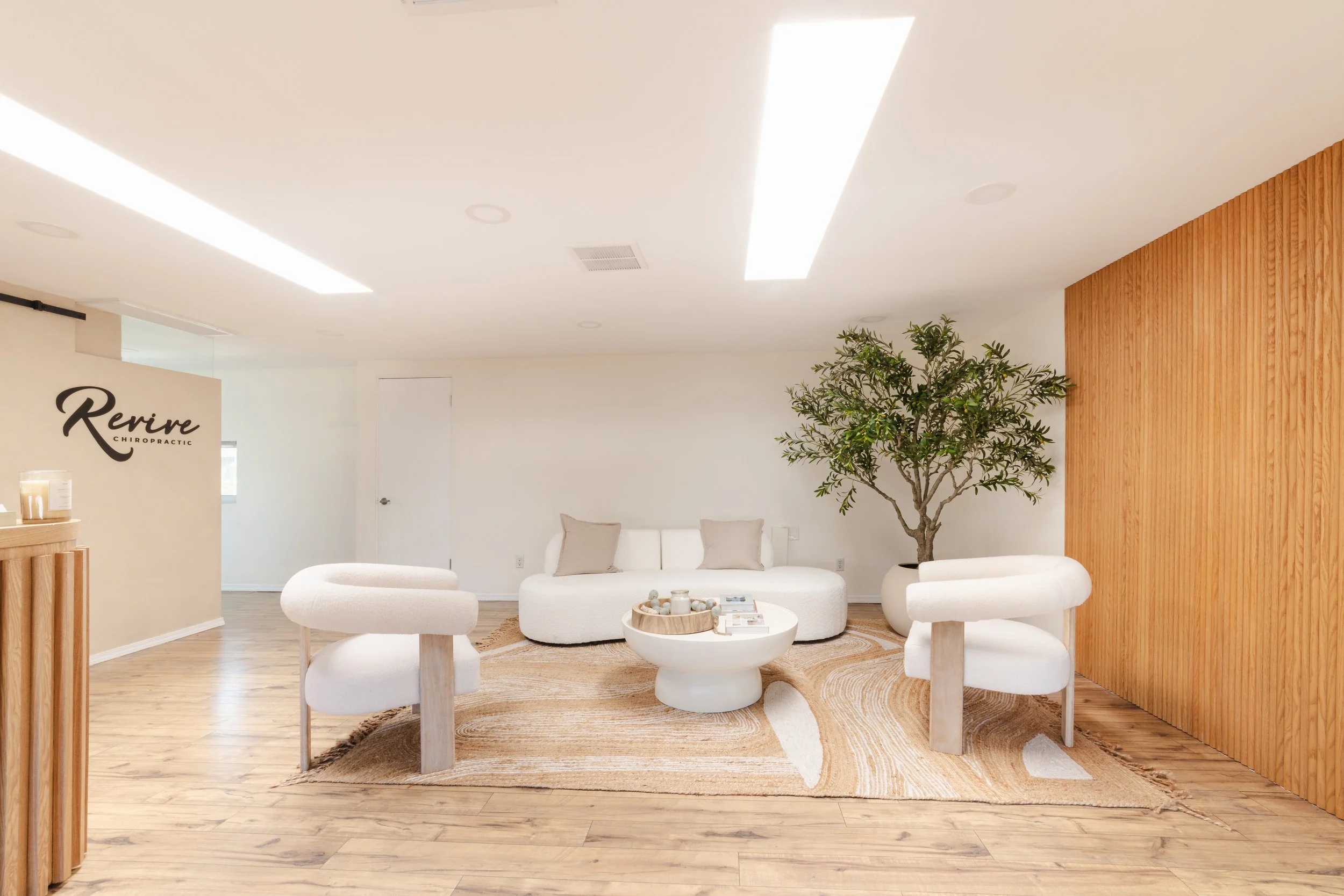 
Revive Chiropractic full clinic interior, chiropractic, massage and acupuncture office in Point Loma San Diego