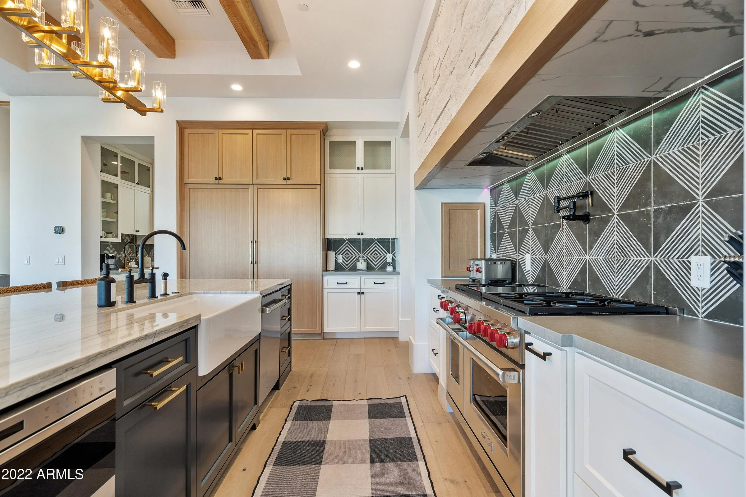 10002 E SHANGRI LA RD 9.jpg