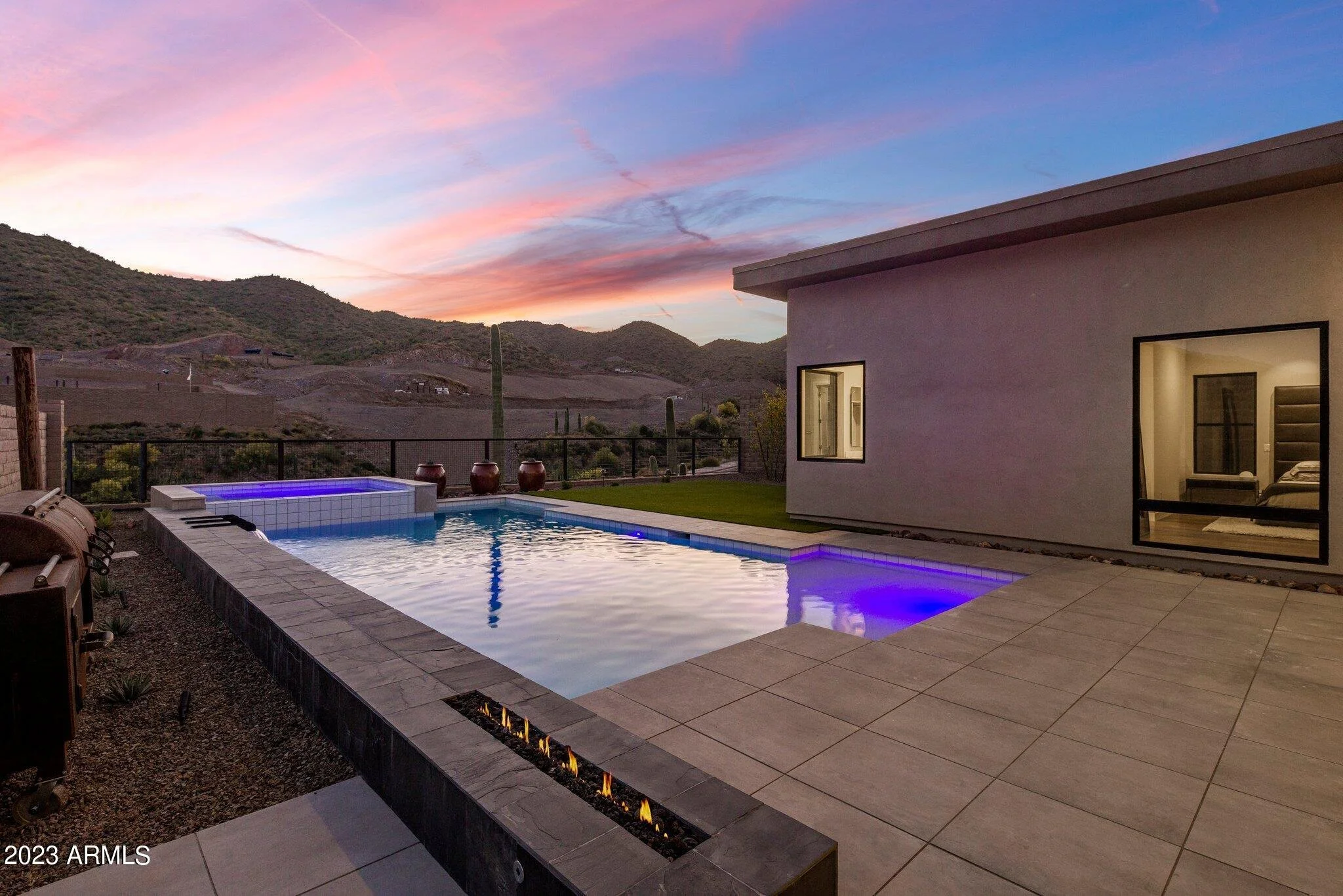 14514 N VALENCIA 27.jpg
