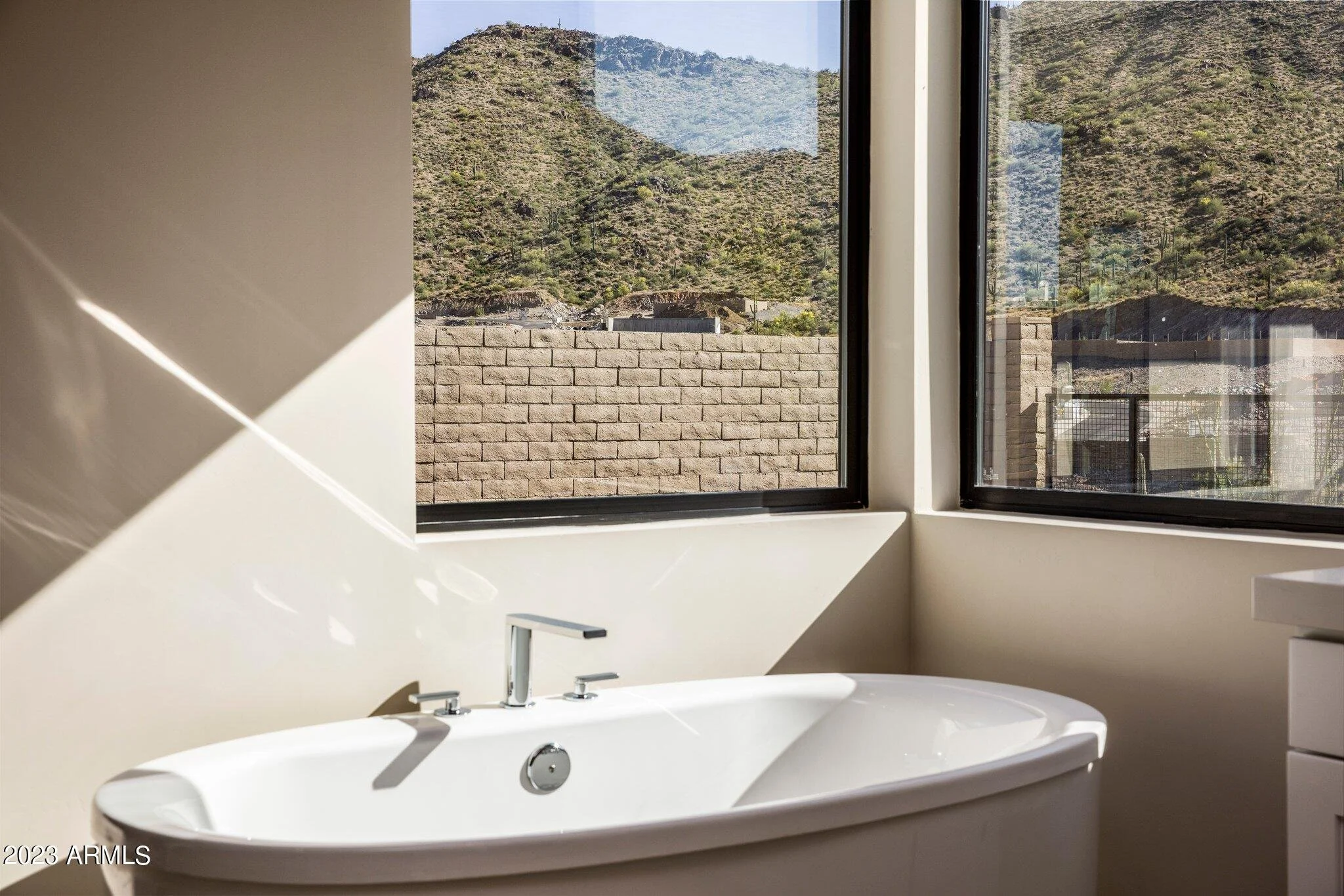 14514 N VALENCIA 15.jpg