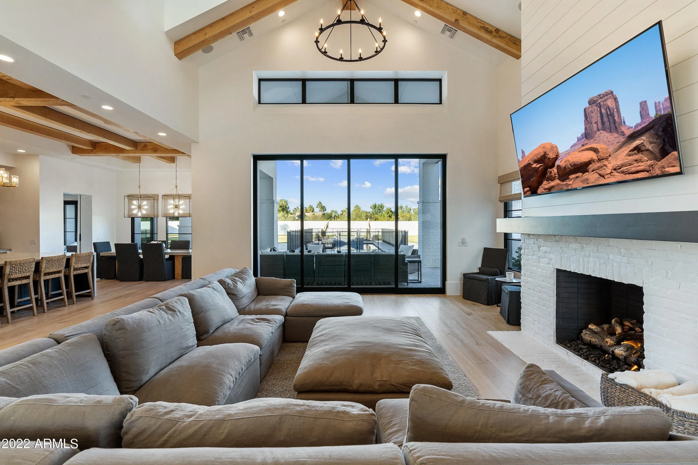 10002 E SHANGRI LA RD 4.jpg