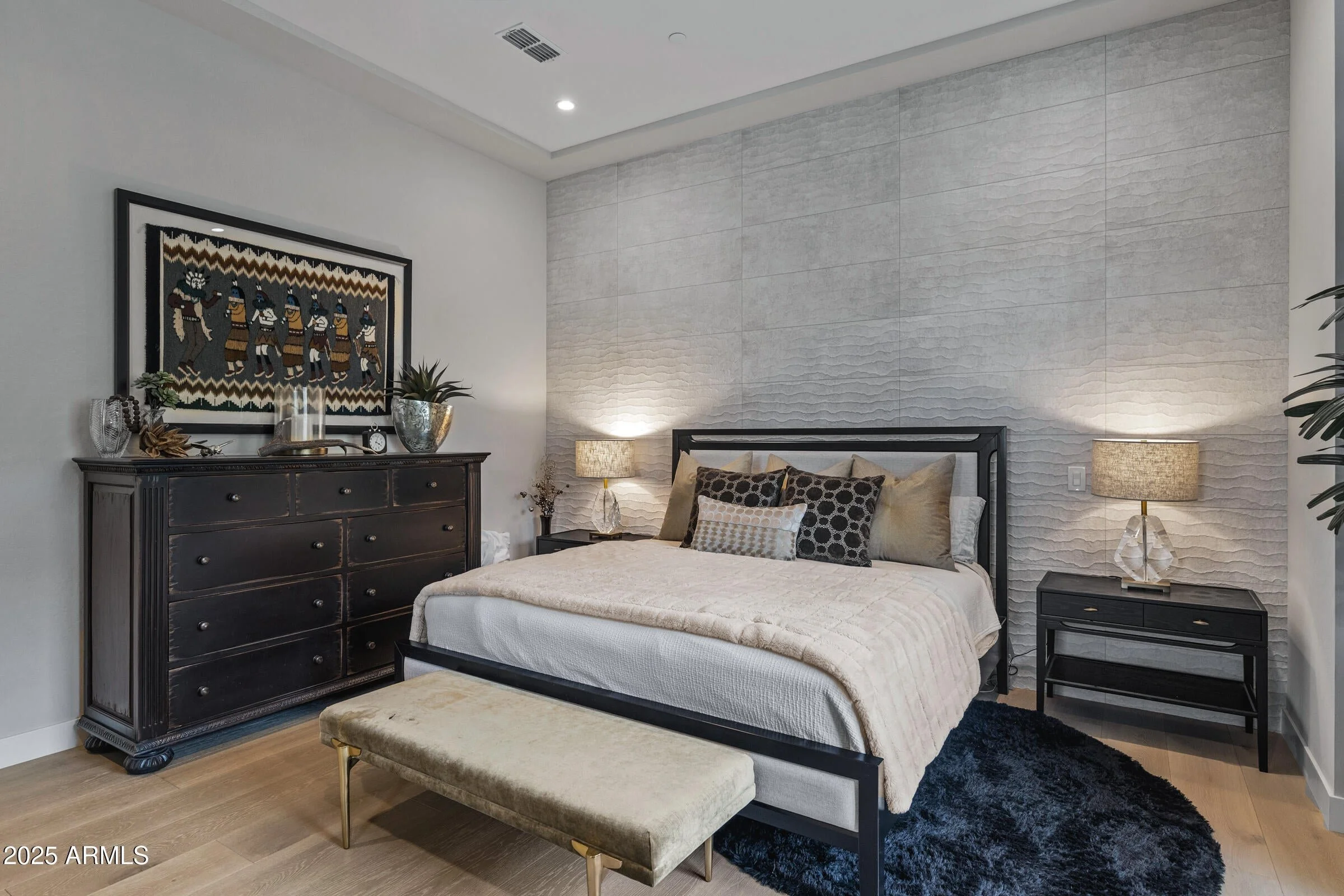 13815 N PROSPECT TRL 19.jpg