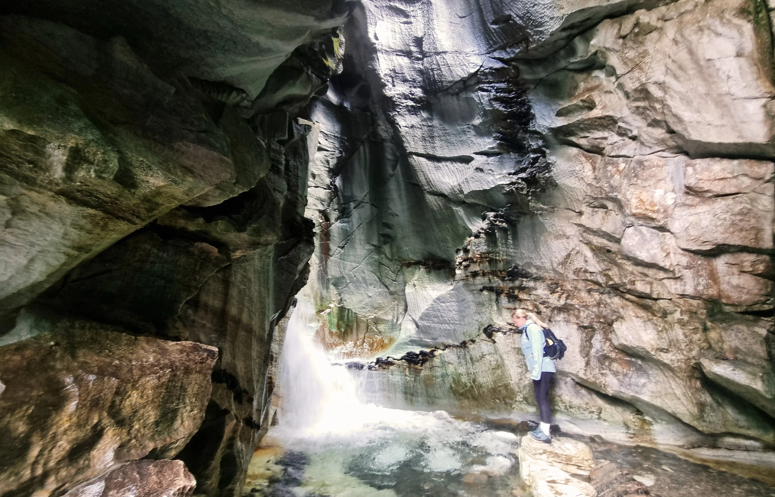 Cave exploring in Nord-Møre