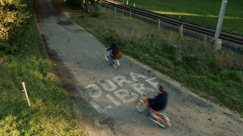 LES-INDOCILES_EP1_STILL_6.jpg