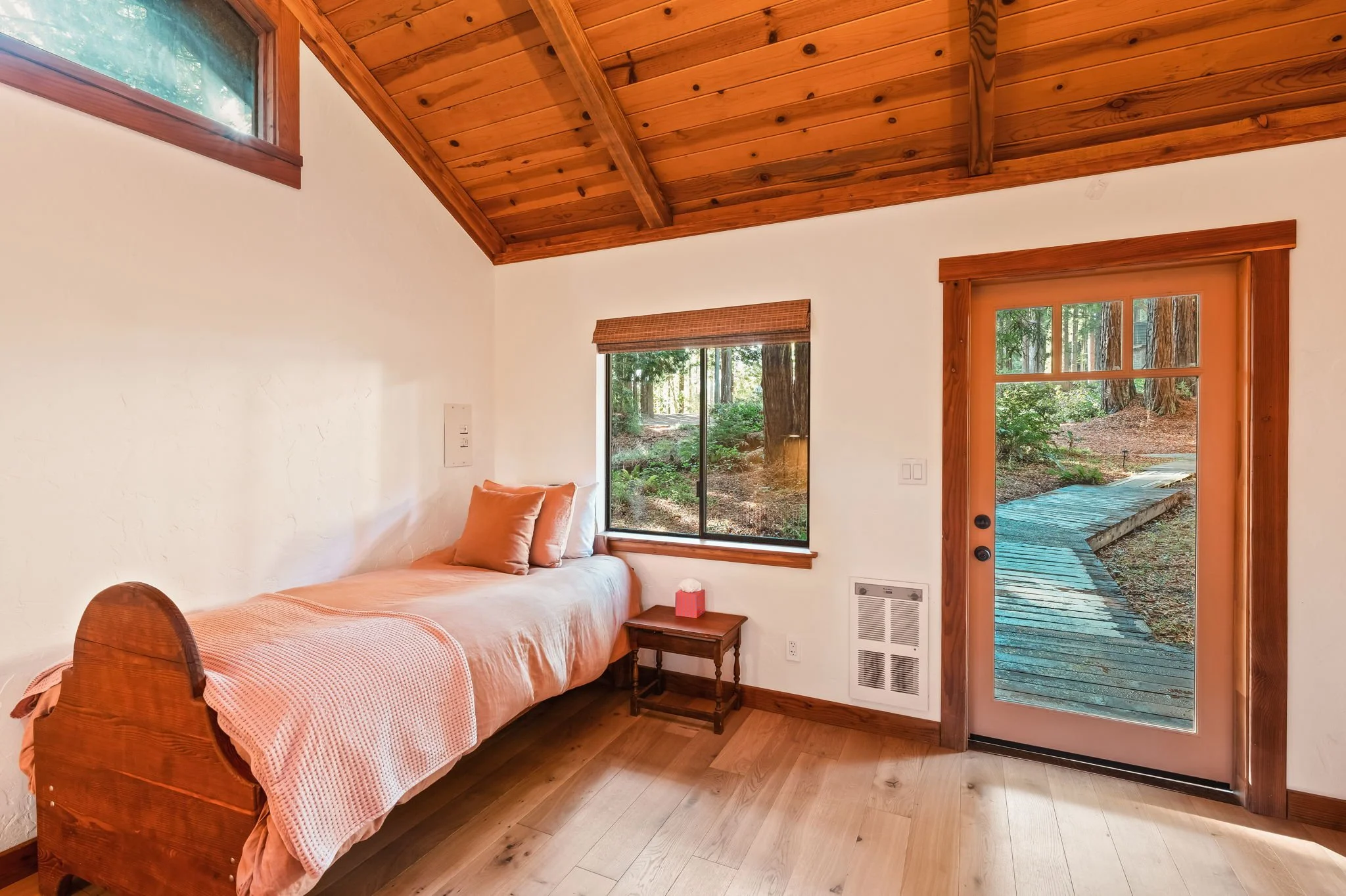 Fox Den Interior 2.jpg