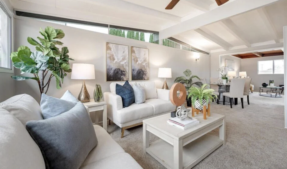 5162 Lehrer Drive I $780,000