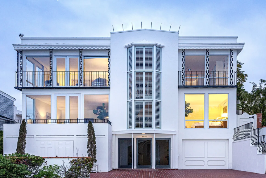 1855 Spindrift Drive I $3,100,000