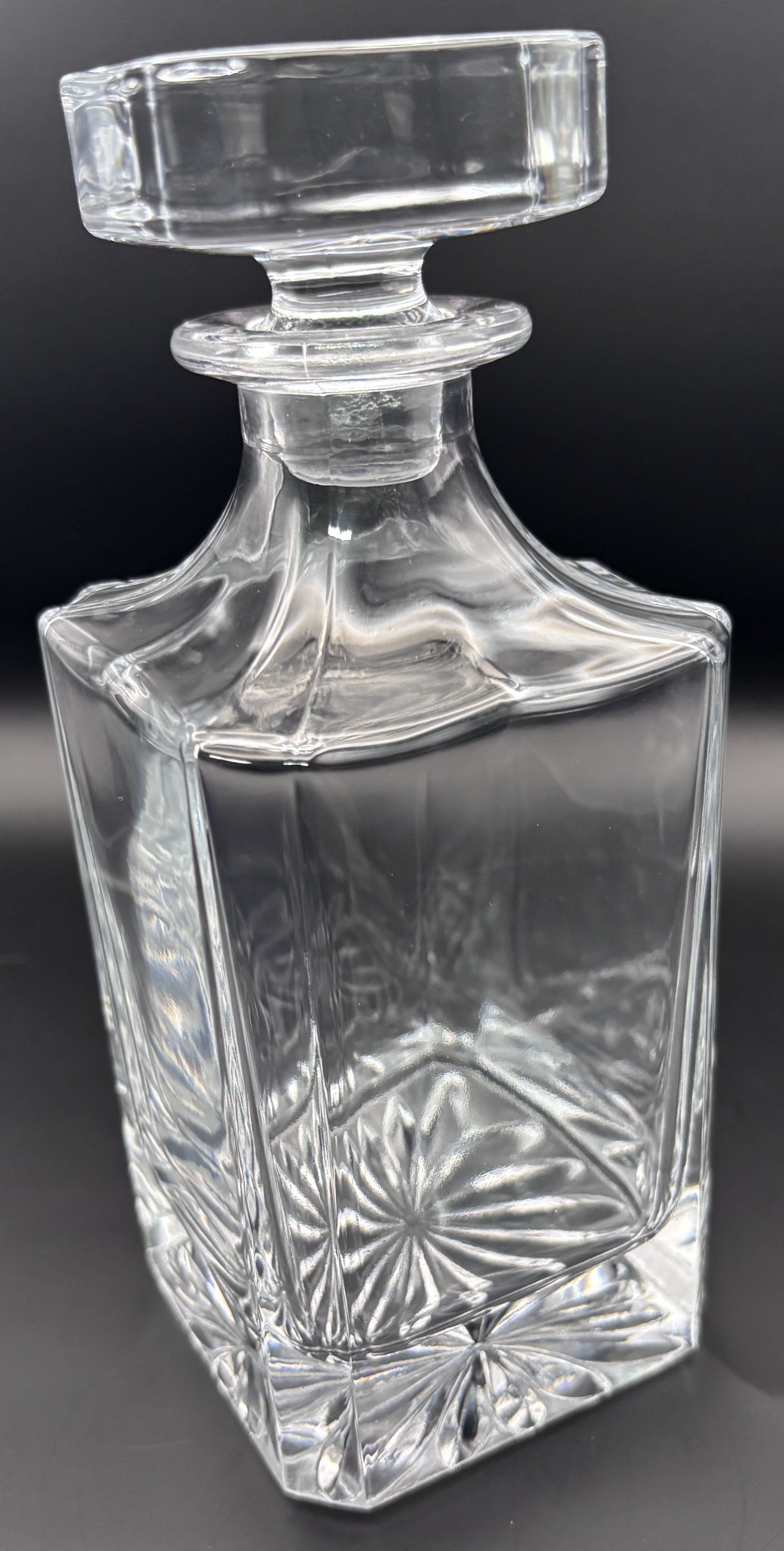 Whiskey Decanter 25oz