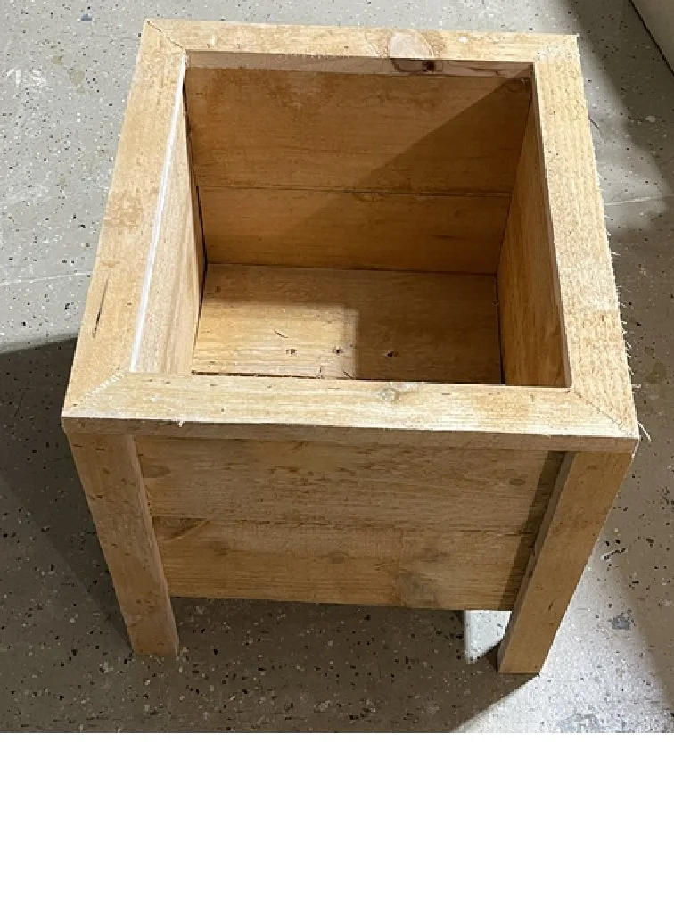 planter2.jpg