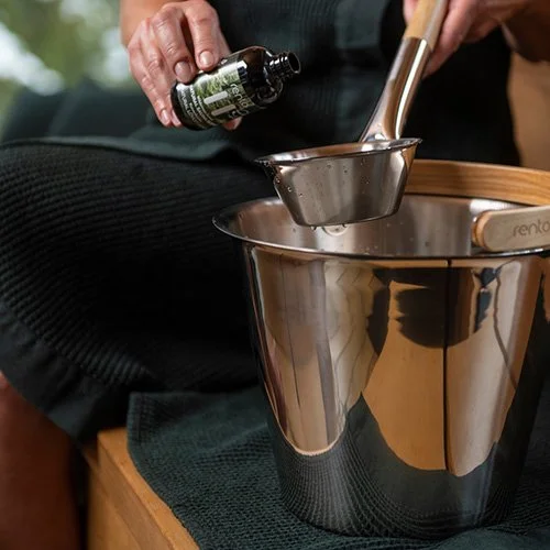 Harri Koskisen Sauna Bucket SS-317978-8.jpg