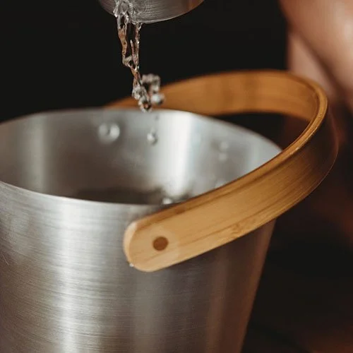sauna_accessories_aluminum_bucket_natural_4.jpg
