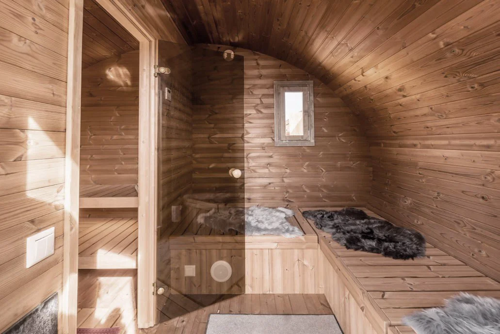 SaunaLife-G11-Outdoor-Sauna-7.jpg